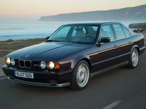 E34 (1988–1994)