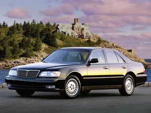 Y33 (1996–2000)
