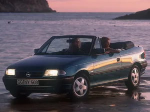 F (1991–1994)